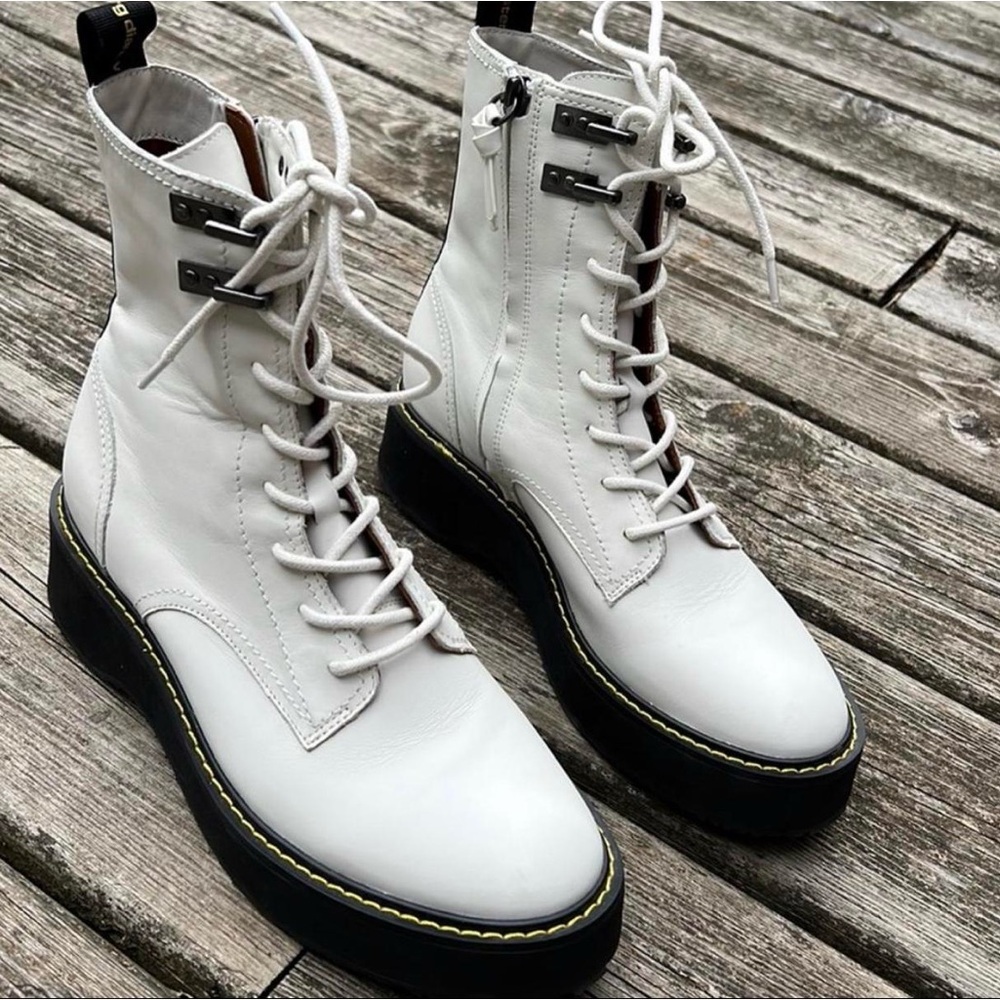 Diane Von Furstenberg In Charge Boot Women’s Size 8.5